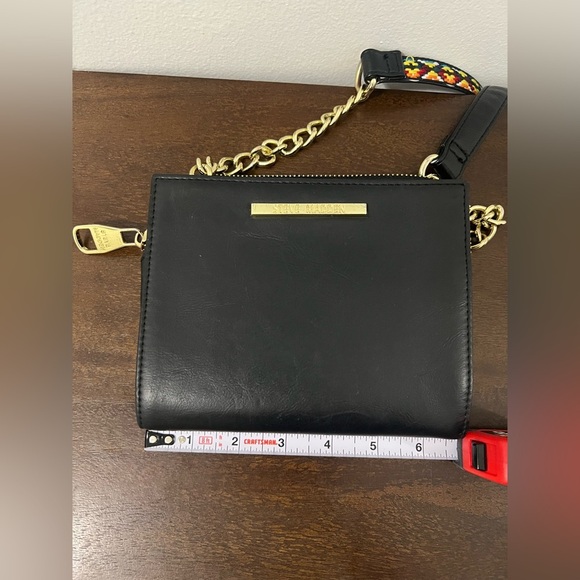 Steve Madden Black Crossbody Bag with Multicolor Strap - Picture 13 of 14